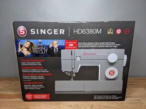 lot 12 image: Brand New SINGER Heavy Duty HD6380 Sewing Machine - T