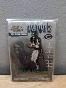 lot 30 image: 2001 Donruss Classics Hashmarks Walter Payton Rare NFL Card Game Used Turf Chicago Bears- T