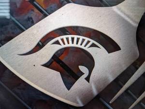 lot 99 image: Michigan State Spartans 3-Piece BBQ Set