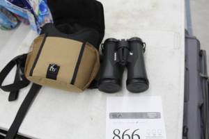lot 866 image: Vortex G VTX AD Binoculars, Case