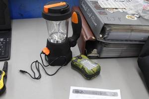 lot 904 image: Lot of (2) Portable Lights - Camelion TRAVLite, Envirofit Lantern