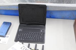 lot 901 image: Kensington Key Folio KeyboardCase for Tablet