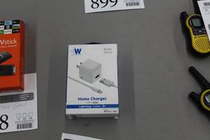 lot 900 image: JW iPhone Lightning Cable USB-A 12W Charger (New )