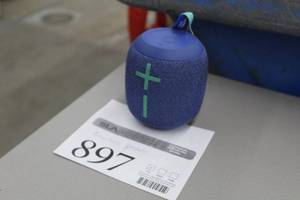 lot 897 image: Wonderboom Bluetooth Stereo Speaker