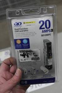 lot 916 image: QO Square D Dual Function CAFIGFCI 20A Breaker (in original packaging)
