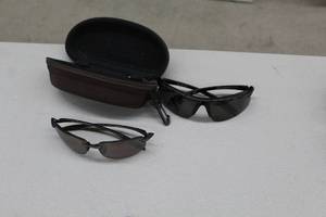 lot 959 image: Lot of (2) Sunglasses, Case