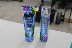lot 987 image: Moon Light Path Body Cream and Spray