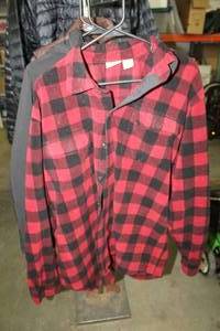 lot 1030 image: L.L. Bean Mens Flannel Jacket L-Reg