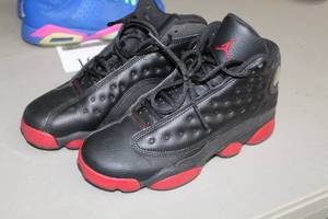 lot 1015 image: Nike Air Jordan Boys Athletic Shoes 5.5Y