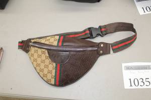 lot 1035 image: Gucci Womens Fanny Pack