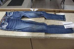 lot 1062 image: Rock Revival Womens Skinny Jeans 27