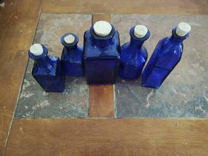 lot 120 image: Blue Glass