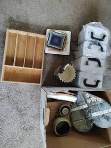 lot 128 image: Dcor Lot #1