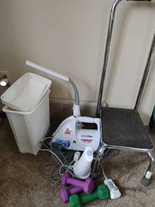 lot 139 image: Misc. Housewares