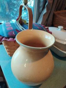 lot 184 image: Longaberger Lot #1