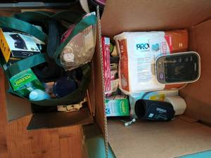 lot 197 image: Medical Accessories