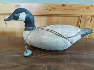 lot 11 image: Duck Decoy by the Hadley Companies