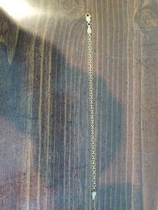 lot 55 image: 14k Gold Bracelet