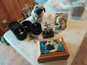 lot 65 image: Collection of Dog and Other Animal Dcor