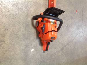 20 in. 59.8 cc Gas 2-Stroke Cycle Chainsaw by ECHO Customer Returns See Pictures