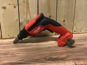 lot 39 image: Milwaukee M18 FUEL 18-Volt Lithium-Ion Brushless Cordless Drywall Screw Gun (Tool-Only) Customer Returns See Pictures