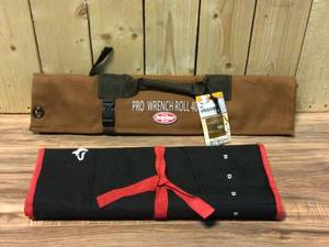 lot 20 image: BUCKET BOSS 23 in. Professional Big Wrench Tool Roll with 40 Tool Bag Storage Pockets Customer Returns See Pictures