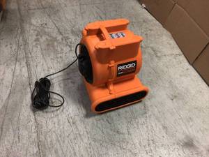 lot 109 image: 1625 CFM Blower Fan Air Mover by RIDGID Customer Returns See Pictures