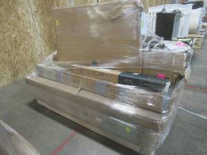 lot 112 image: MIXED PALLET (9 Pieces) OF BEDROOM FURNITURE  AND MORE - RETAIL VALUE $3,564.74