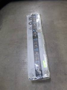 lot 250 image: Zinus Lorrick Full Size Platform Bed Frame Model AZ-QSMP-20F
