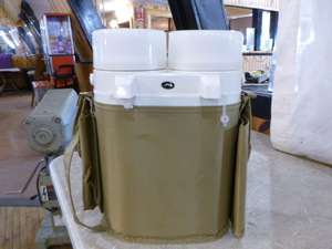 Kraftwahl Double Insulated Thermos with Pumps
