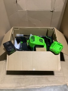 Greenworks PRO 19 in. 60V Battery Cordless 2-in-1 Lawn Mower with 5.0 Ah Battery with Charger. See Pictures