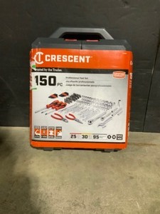 lot 33 image: Crescent 14 in. and 38 in. Drive 6-Point SAEMetric Professional Tool Set (150-Piece). See Pictures