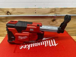 lot 68 image: MILWAUKEE M12 12-Volt Lithium-Ion Cordless HammerVac Universal Dust Extractor with Case (Tool Only)