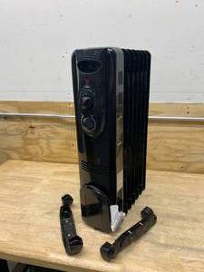 lot 101 image: OmniHeat 1500-Watt Oil-filled Radiant Flat Panel Indoor Electric Space Heater with Thermostat