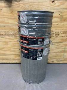 lot 119 image: BEHRENS Lot of 4-  20 Gallon Trash Cans