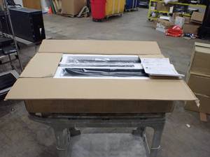Ergotron&nbspStyleView Vertical Lift  like new in box