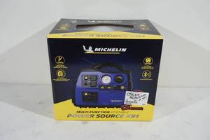 Michelin Portable Power Source Battery Jumper