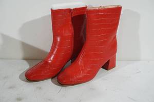 NEW Journee Collection Trevi Boot - Red - Womens 10