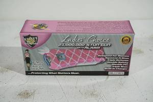 Ladies Choice 21,000,000 Stun Gun with Alarm - Pink