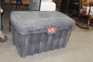lot 664 image: Pro Tuff Box Heavy Duty Storage Box