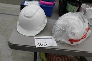 lot 466 image: Lot of (2) Non Vented Construction Hard Hats
