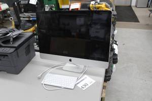 lot 430 image: Apple iMac 28 Computer A1312, Wireless Keyboard, Power Cord