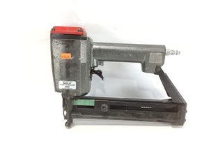 Senco Air Stapler