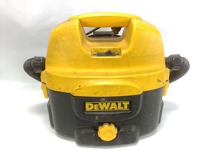 DeWalt Vacuum Cleaner