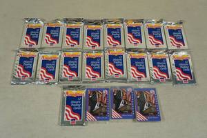 lot 60 image: Americana Historic Trading Card Packs
