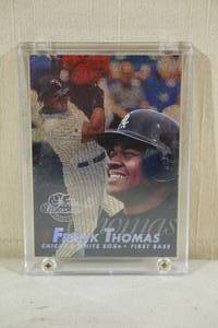 lot 79 image: 1997 Flair Showcase Frank Thomas Row 0 Card