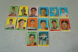 lot 131 image: 1958 Topps Baseball Cards