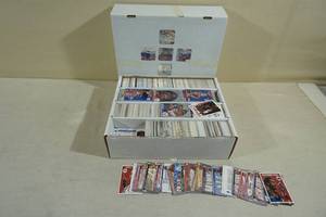lot 156 image: Box of Basketball Cards - Late 80s to Mid 90s