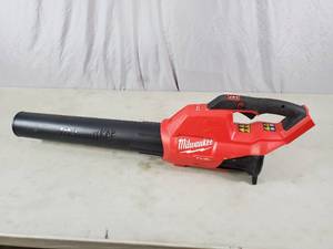 lot 16 image: Milwaukee M18 FUEL 120 MPH 450 CFM 18-Volt Lithium-Ion Brushless Cordless Handheld Blower