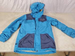 lot 35 image: Boys Size  XL18 Burton Snowboard  Winter Jacket